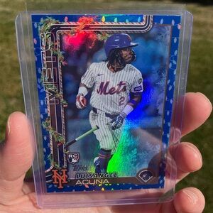 Topps 2025 LUISANGEL ACUÑA Mets H113 Holiday RC Rookie Holiday Blue Holo